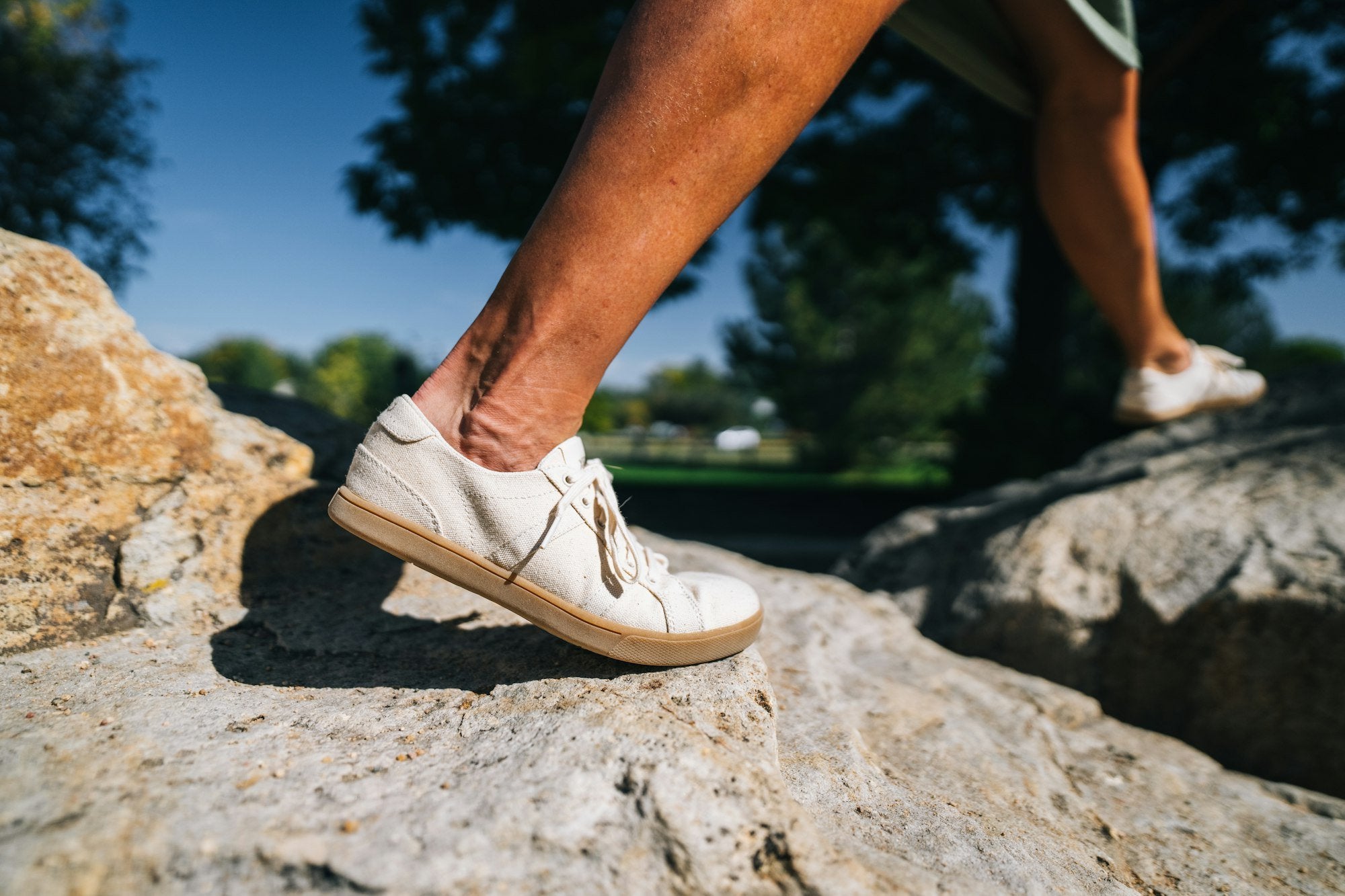 DLCW-NTGM_Dillon-Canvas_Natural-Gum_SS25_138